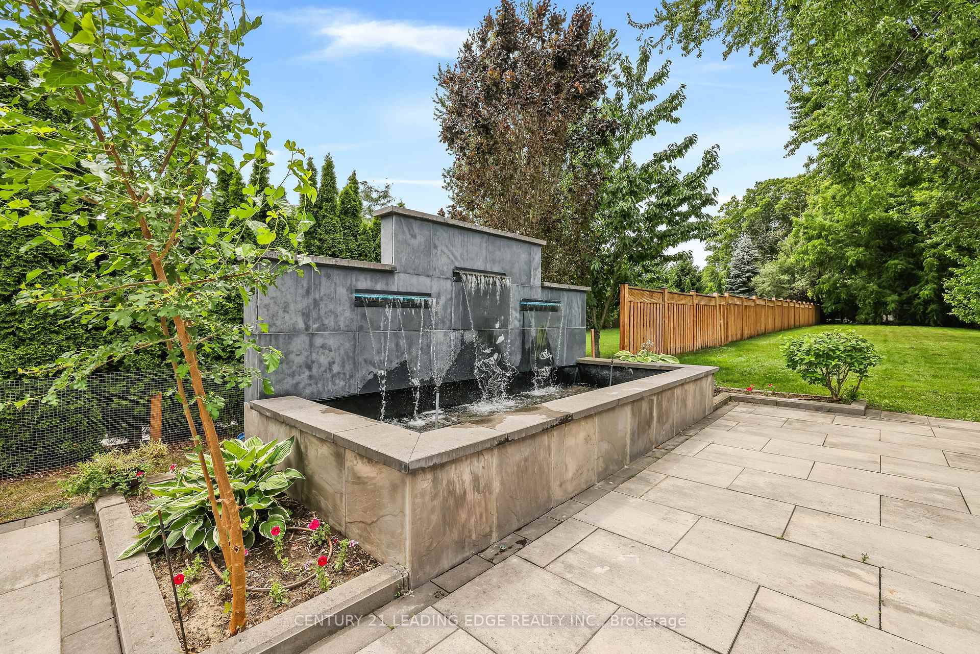 Photo 45 of 1632 Barbertown Road, Mississauga, East Credit — HOMEH