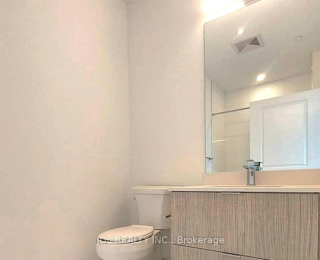 Photo 7 of Unit 3802, 395 Bloor Street E, Toronto, North St. James Town — HOMEH