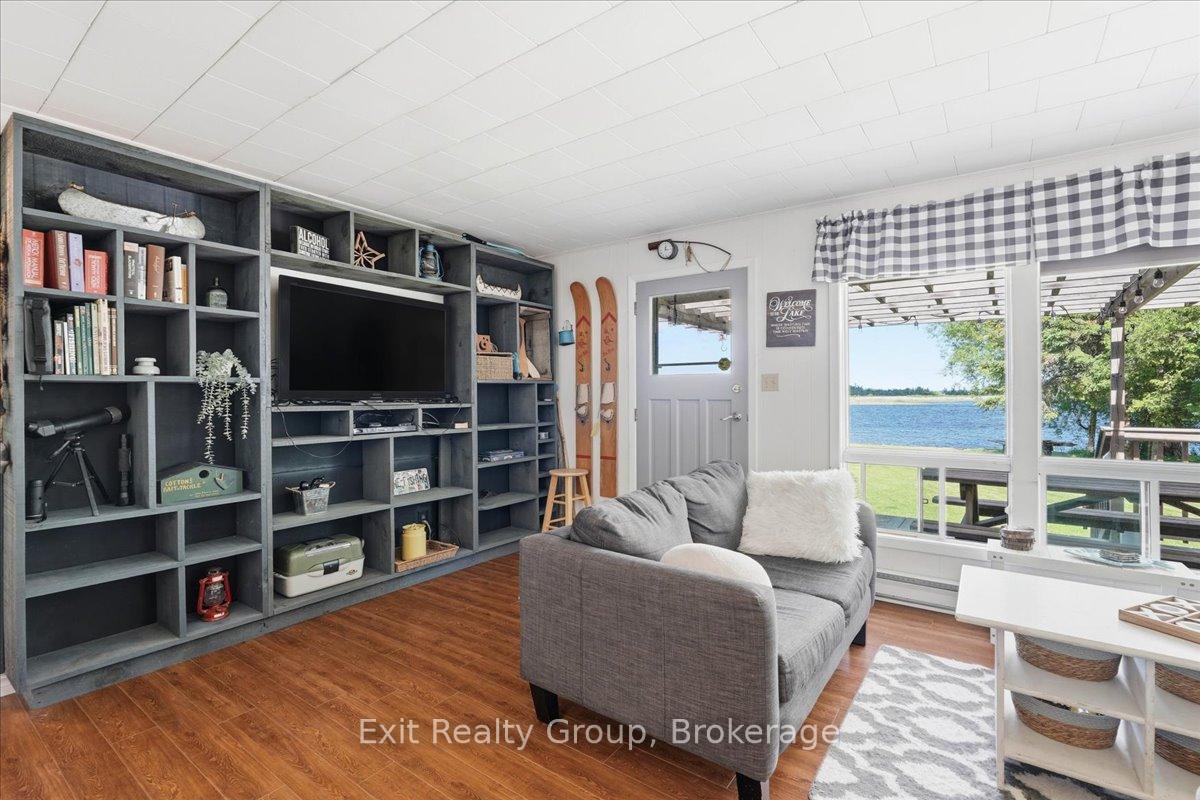 Photo 14 of 14 Cedar Lane, Quinte West, Sidney Ward — HOMEH