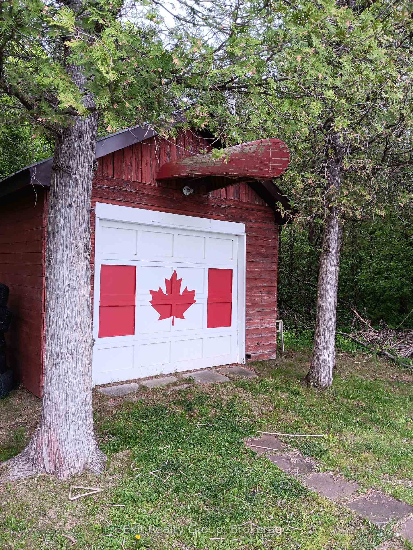 Photo 33 of 14 Cedar Lane, Quinte West, Sidney Ward — HOMEH