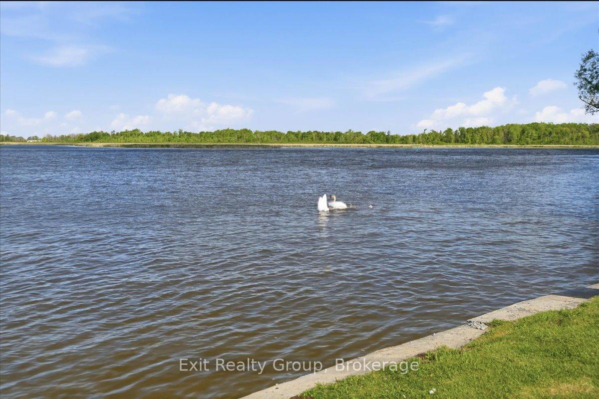Photo 37 of 14 Cedar Lane, Quinte West, Sidney Ward — HOMEH