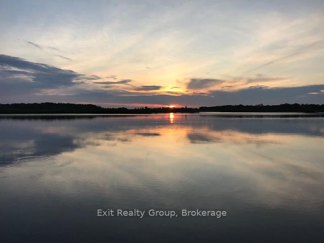 Photo 38 of 14 Cedar Lane, Quinte West, Sidney Ward — HOMEH