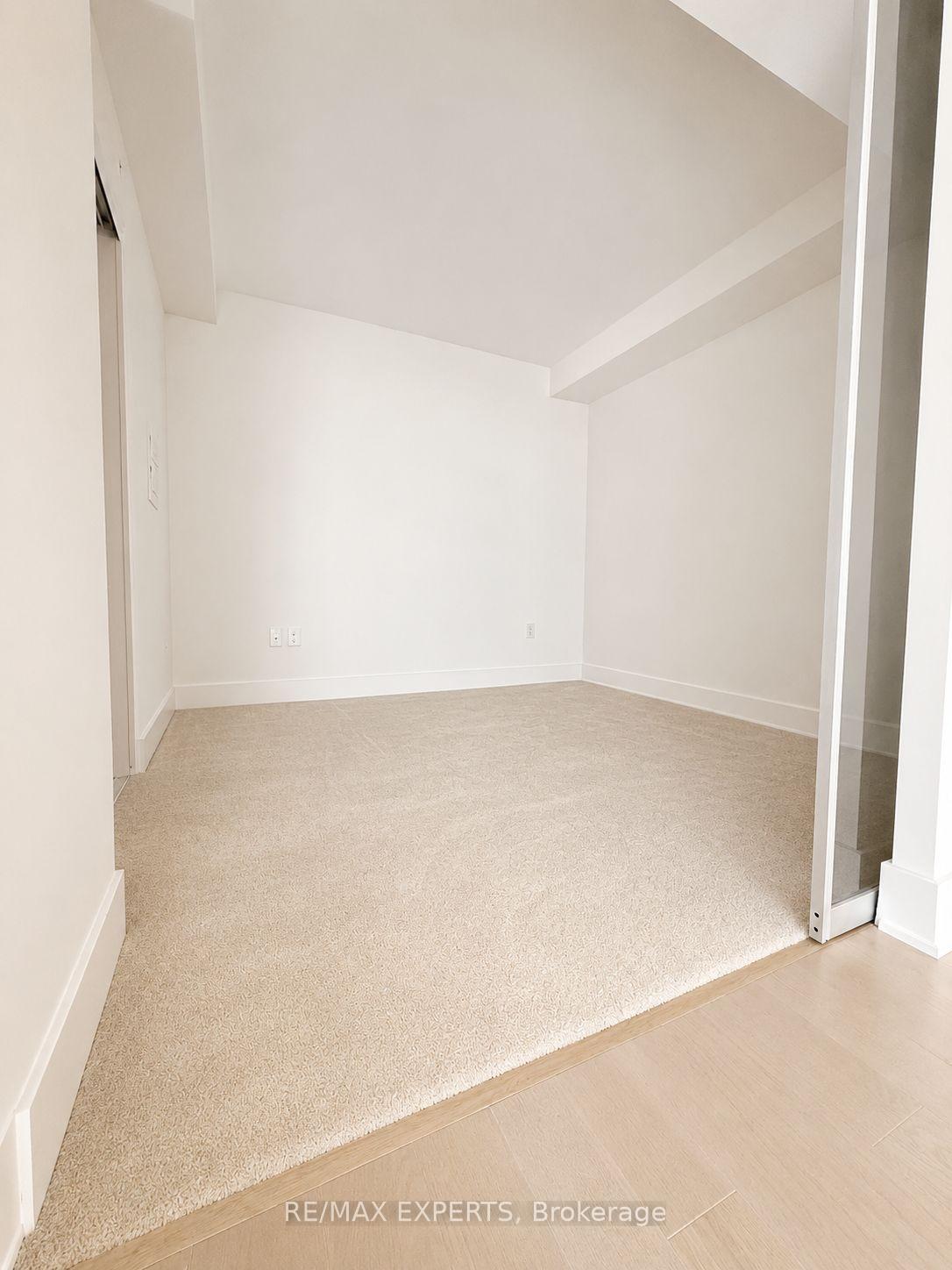Photo 10 of Unit 412, 955 Bay Street, Toronto, Bay Street Corridor — HOMEH