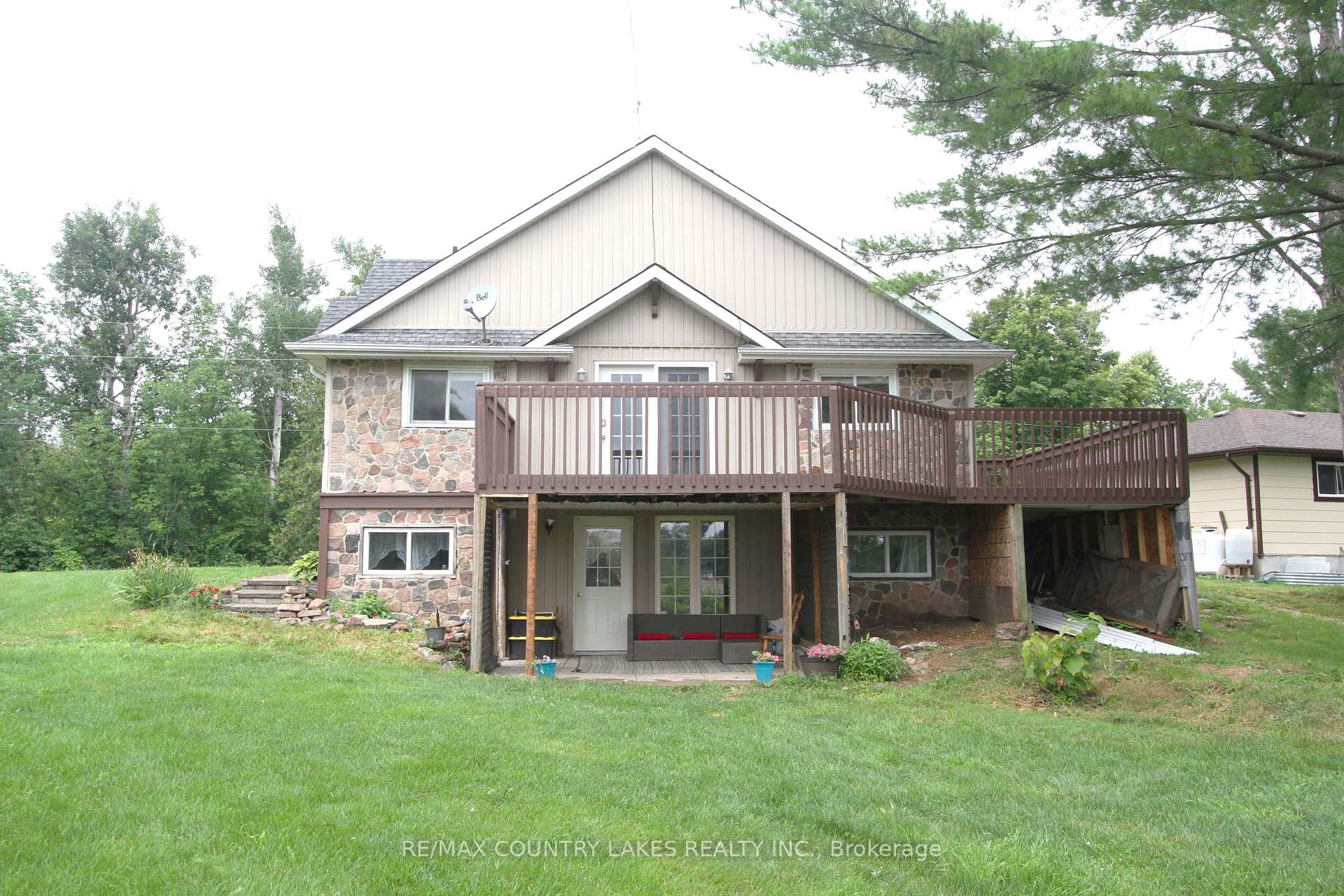Photo 4 of 16 Hummingbird Lane, Kawartha Lakes, Carden — HOMEH