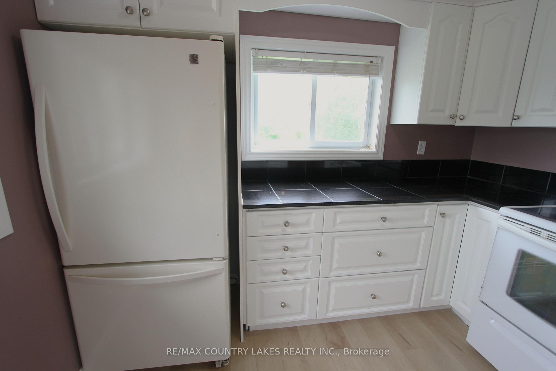Photo 14 of 16 Hummingbird Lane, Kawartha Lakes, Carden — HOMEH