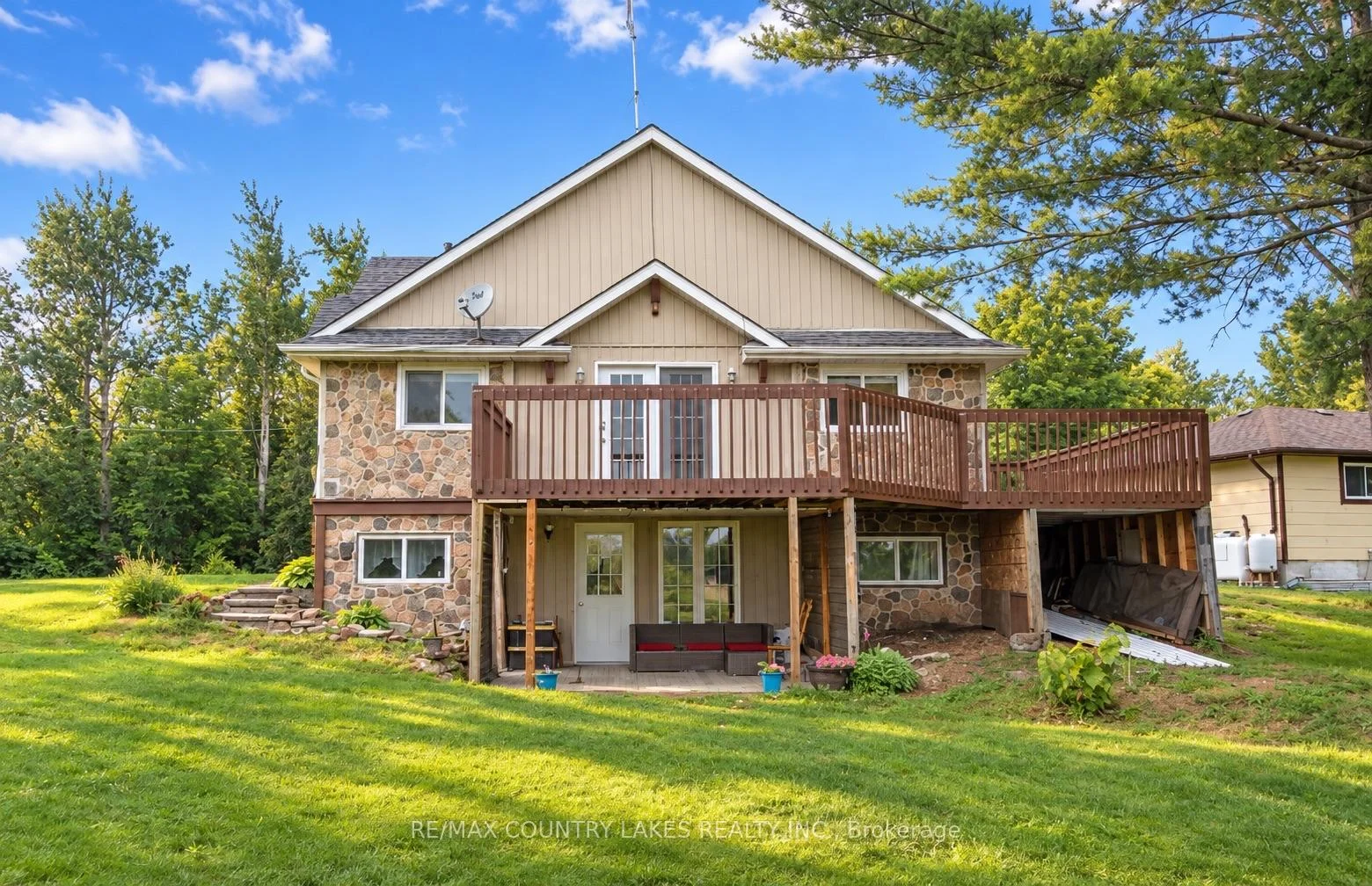 Photo 5 of 16 Hummingbird Lane, Kawartha Lakes, Carden — HOMEH