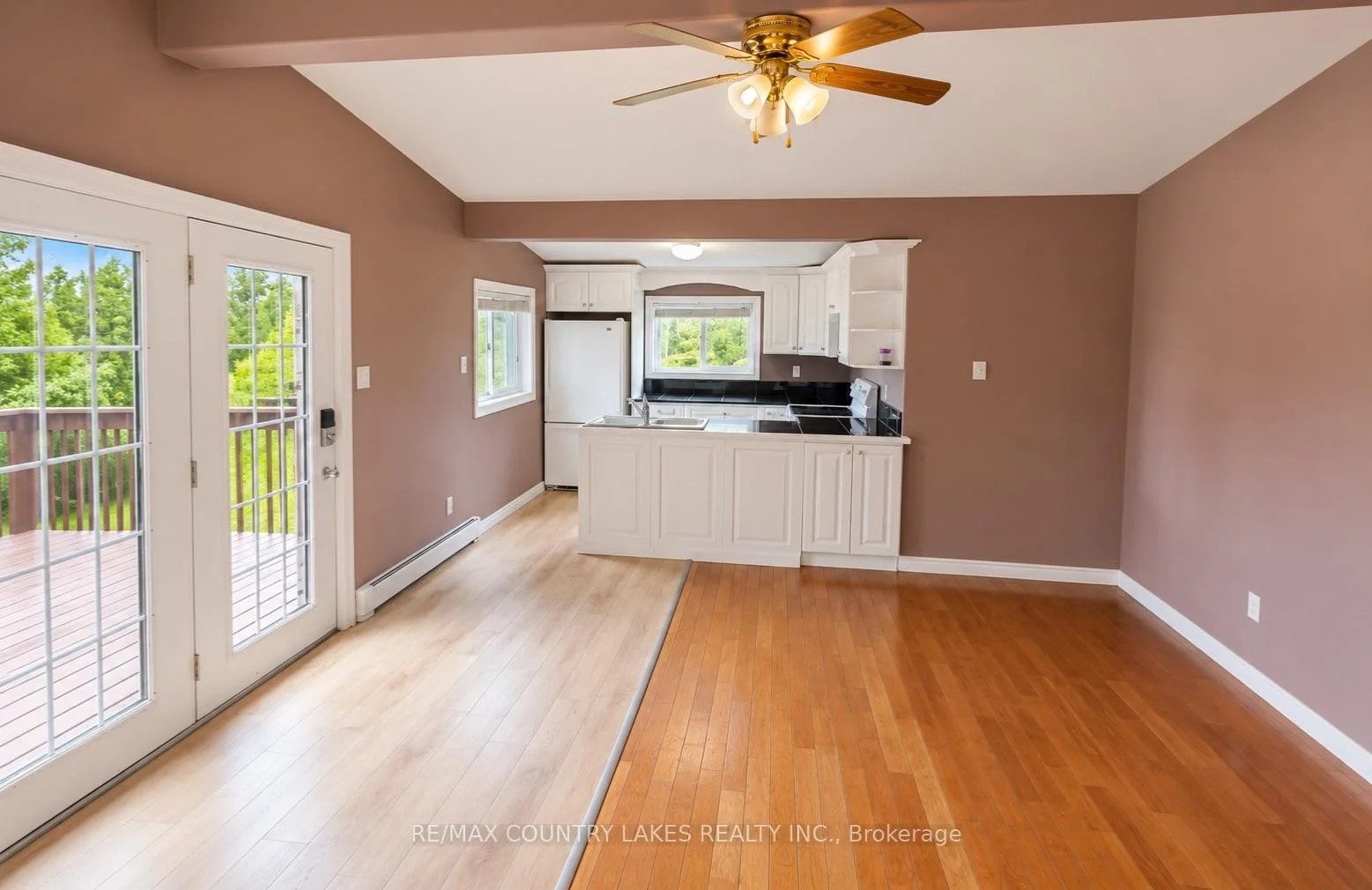 Photo 17 of 16 Hummingbird Lane, Kawartha Lakes, Carden — HOMEH