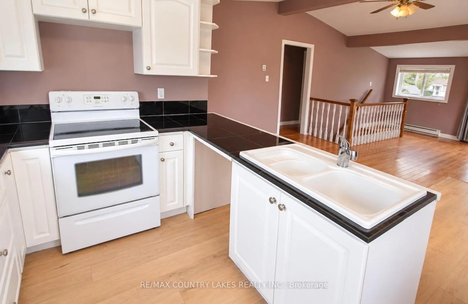 Photo 19 of 16 Hummingbird Lane, Kawartha Lakes, Carden — HOMEH