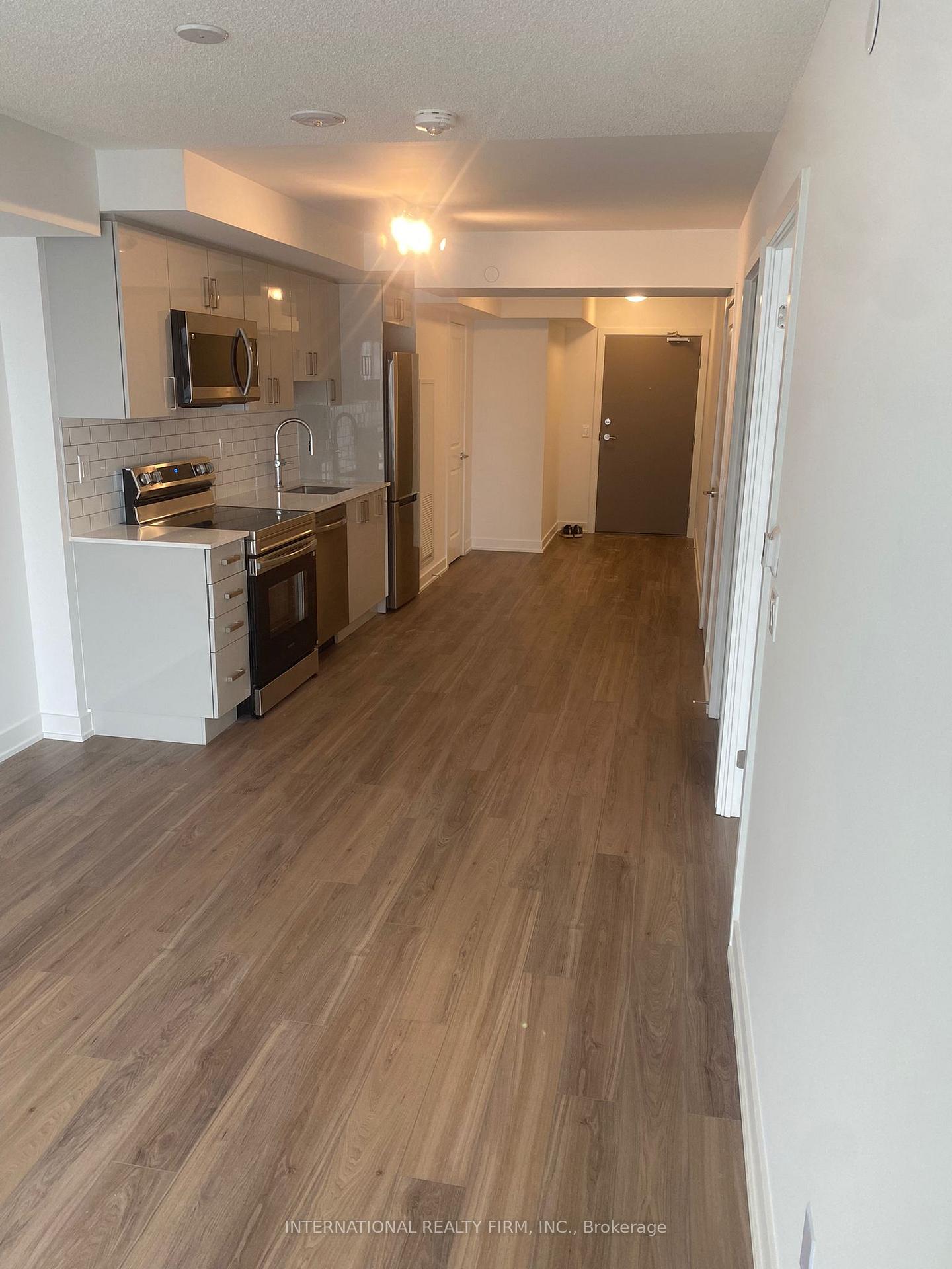 Photo 8 of Unit 1509, 1010 Sandy Beach Road, Pickering, Bay Ridges — HOMEH