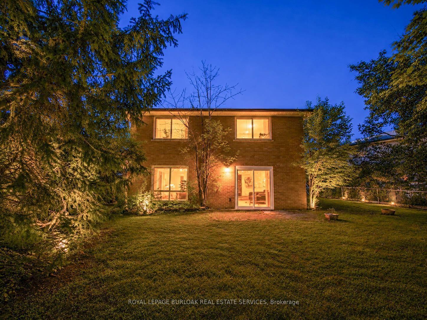 Photo 45 of 3577 Bluestream Crescent, Mississauga, Applewood — HOMEH