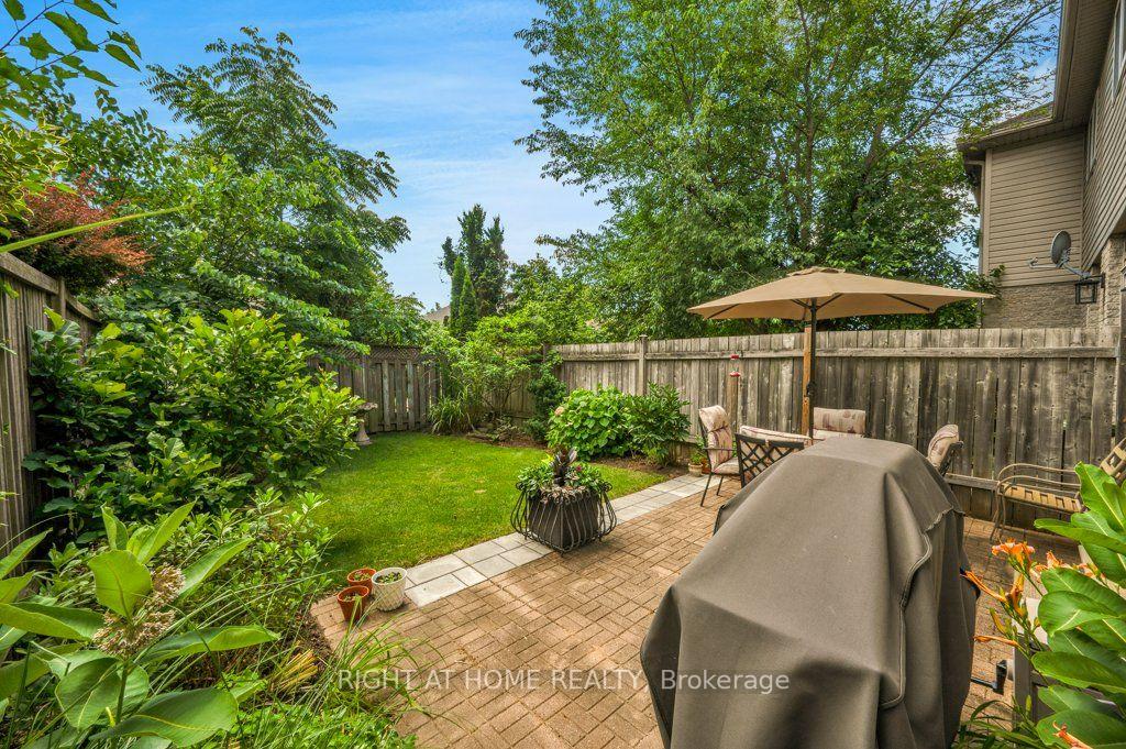 Photo 27 of 64 Foxborough Drive, Hamilton, Ancaster — HOMEH