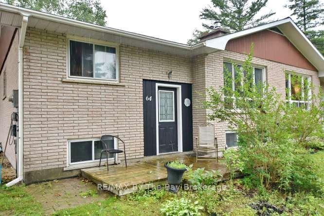 Photo 3 of 60 53rd Street S, Wasaga Beach — HOMEH