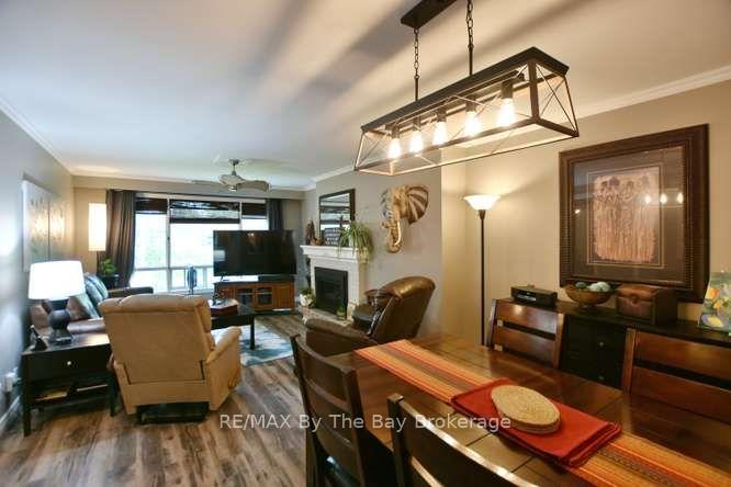 Photo 10 of 60 53rd Street S, Wasaga Beach — HOMEH