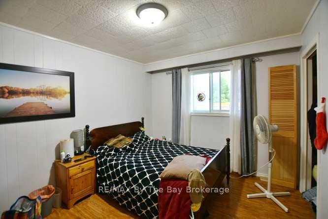 Photo 27 of 60 53rd Street S, Wasaga Beach — HOMEH