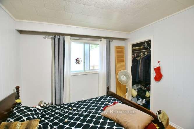 Photo 28 of 60 53rd Street S, Wasaga Beach — HOMEH
