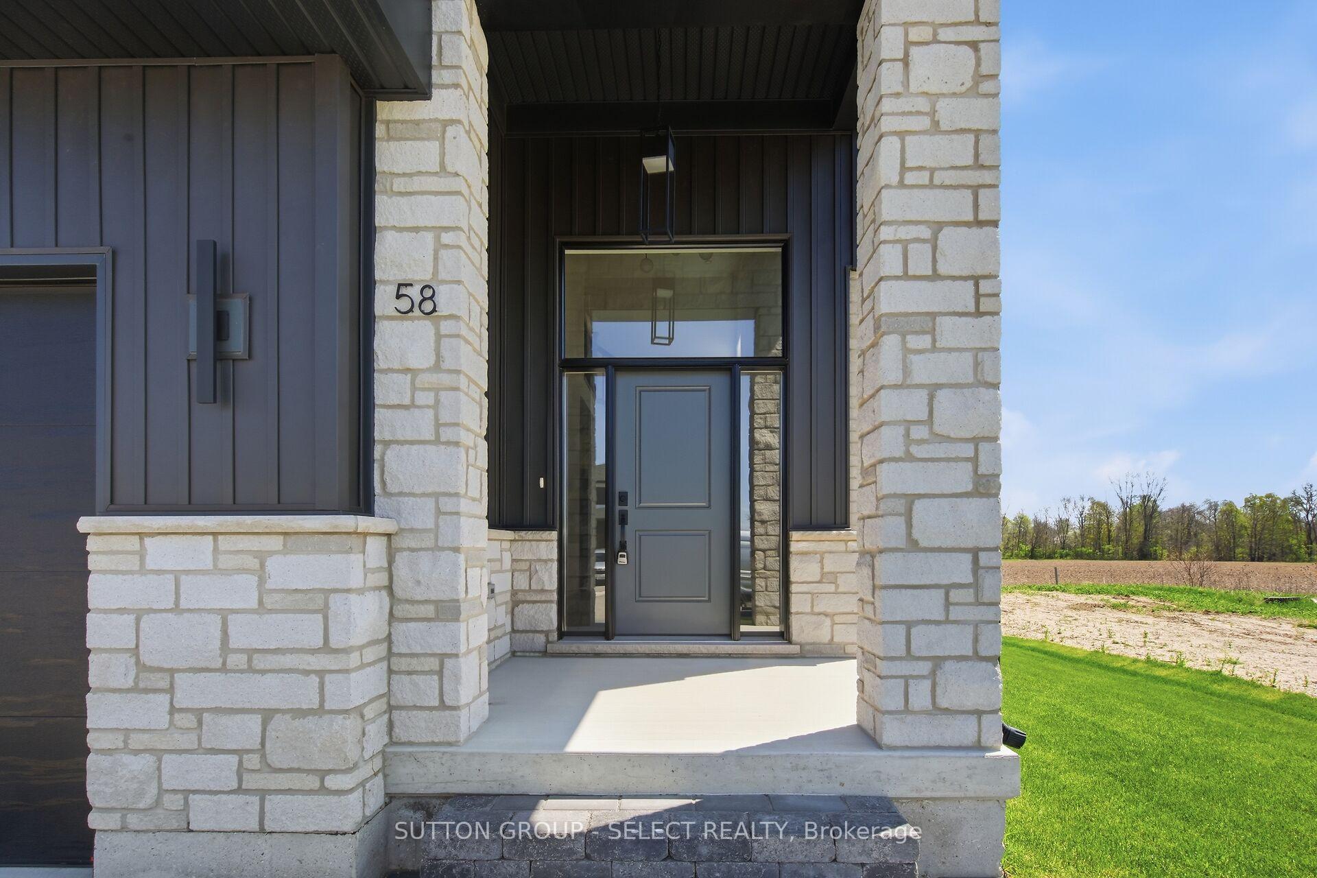Photo 5 of 58 Briscoe Crescent, Strathroy-Caradoc, NE — HOMEH