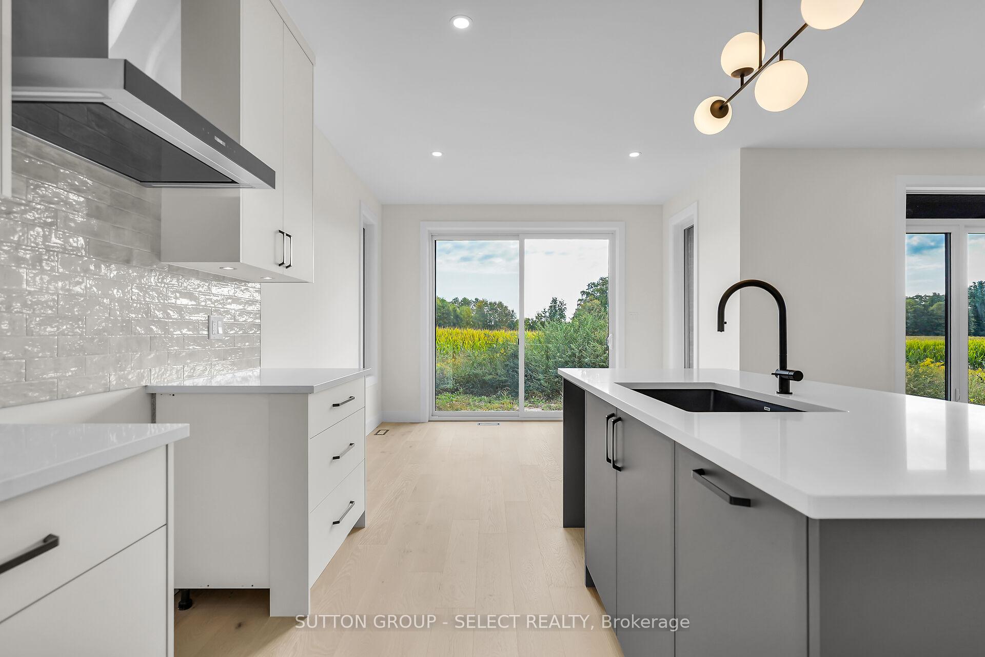 Photo 17 of 58 Briscoe Crescent, Strathroy-Caradoc, NE — HOMEH