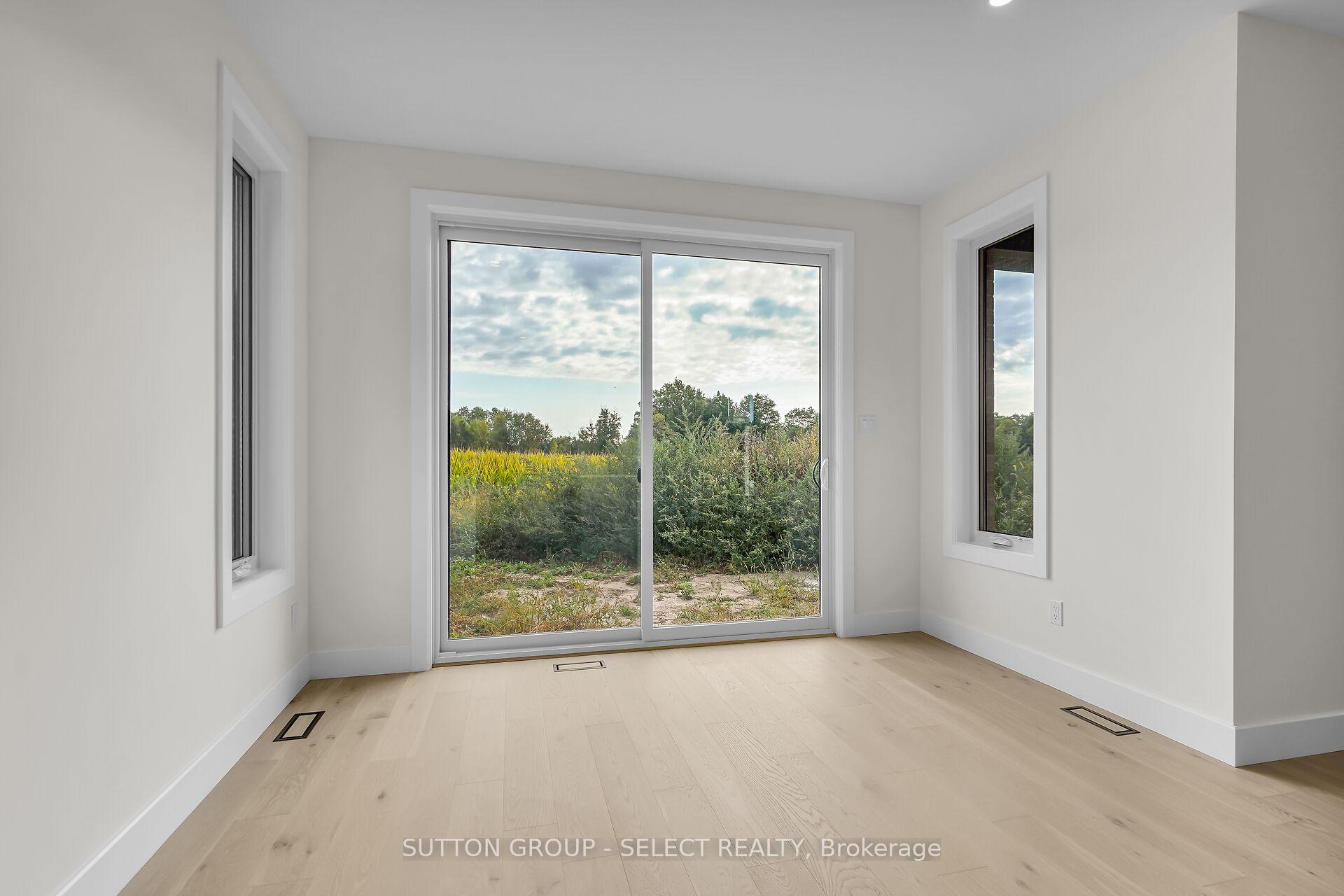 Photo 19 of 58 Briscoe Crescent, Strathroy-Caradoc, NE — HOMEH
