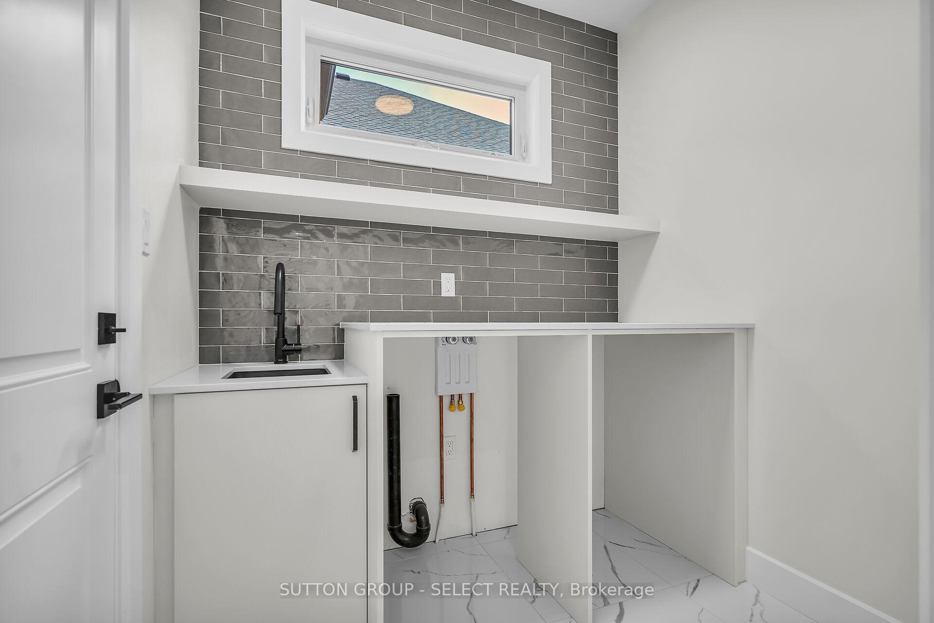 Photo 22 of 58 Briscoe Crescent, Strathroy-Caradoc, NE — HOMEH