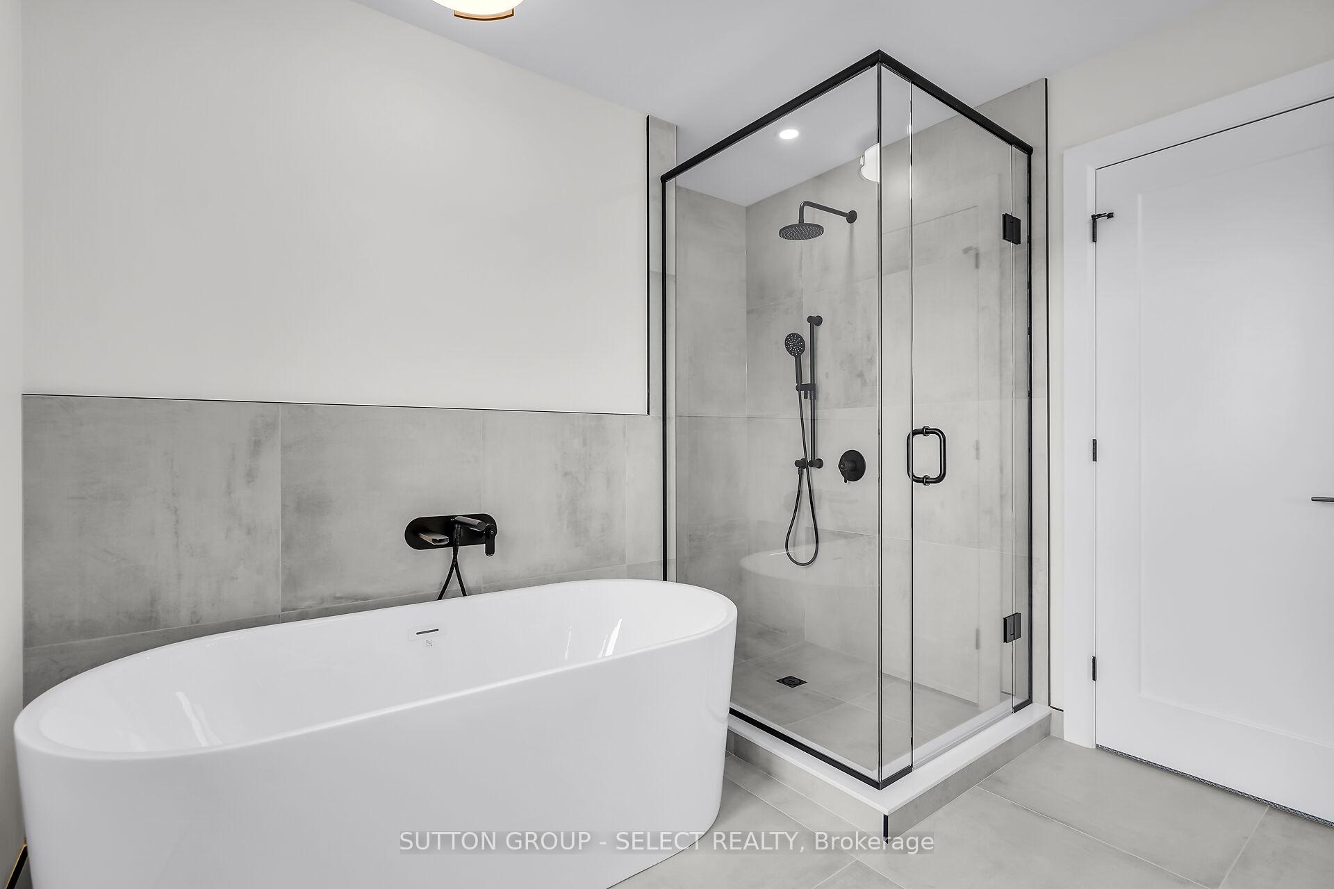 Photo 28 of 58 Briscoe Crescent, Strathroy-Caradoc, NE — HOMEH
