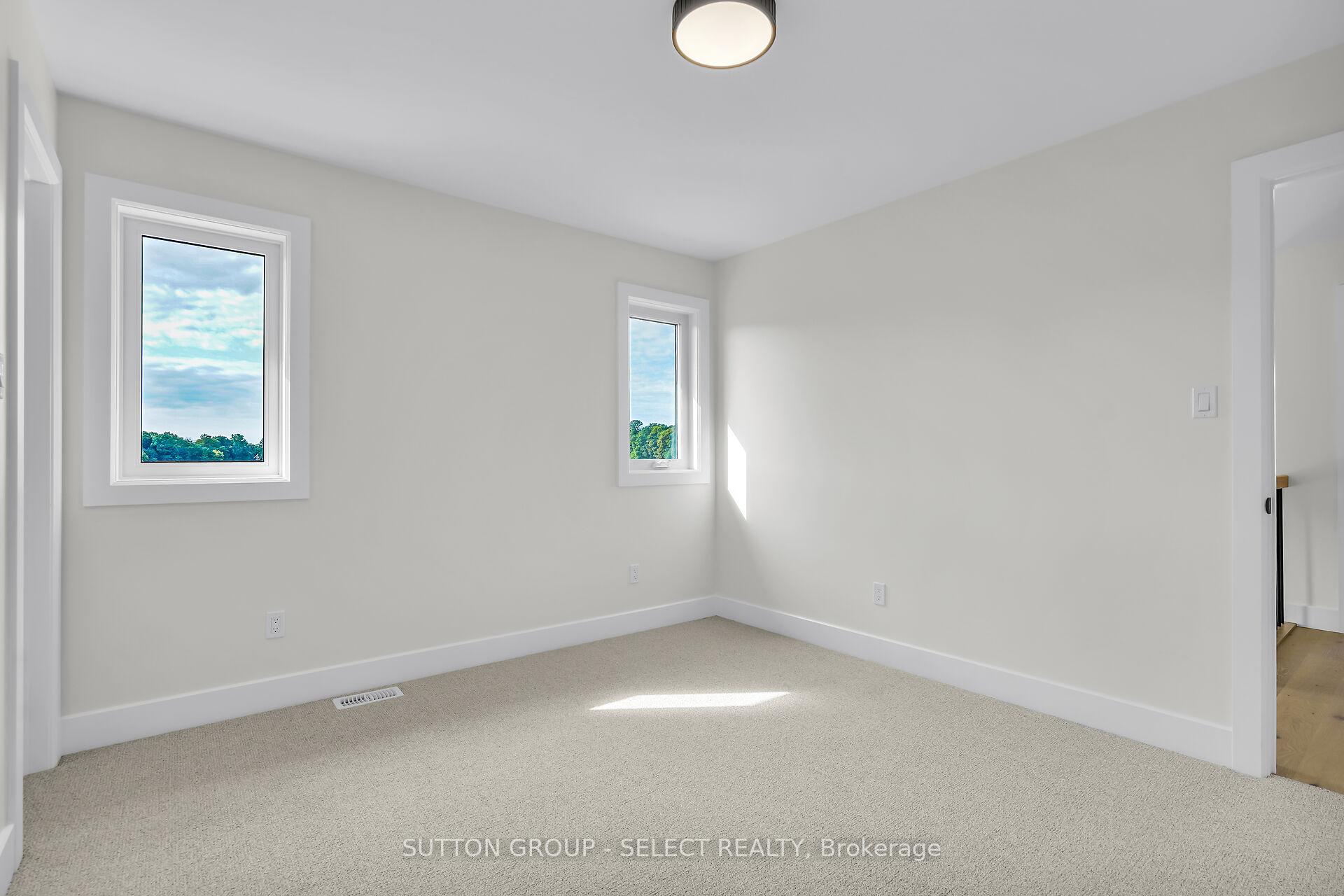 Photo 32 of 58 Briscoe Crescent, Strathroy-Caradoc, NE — HOMEH