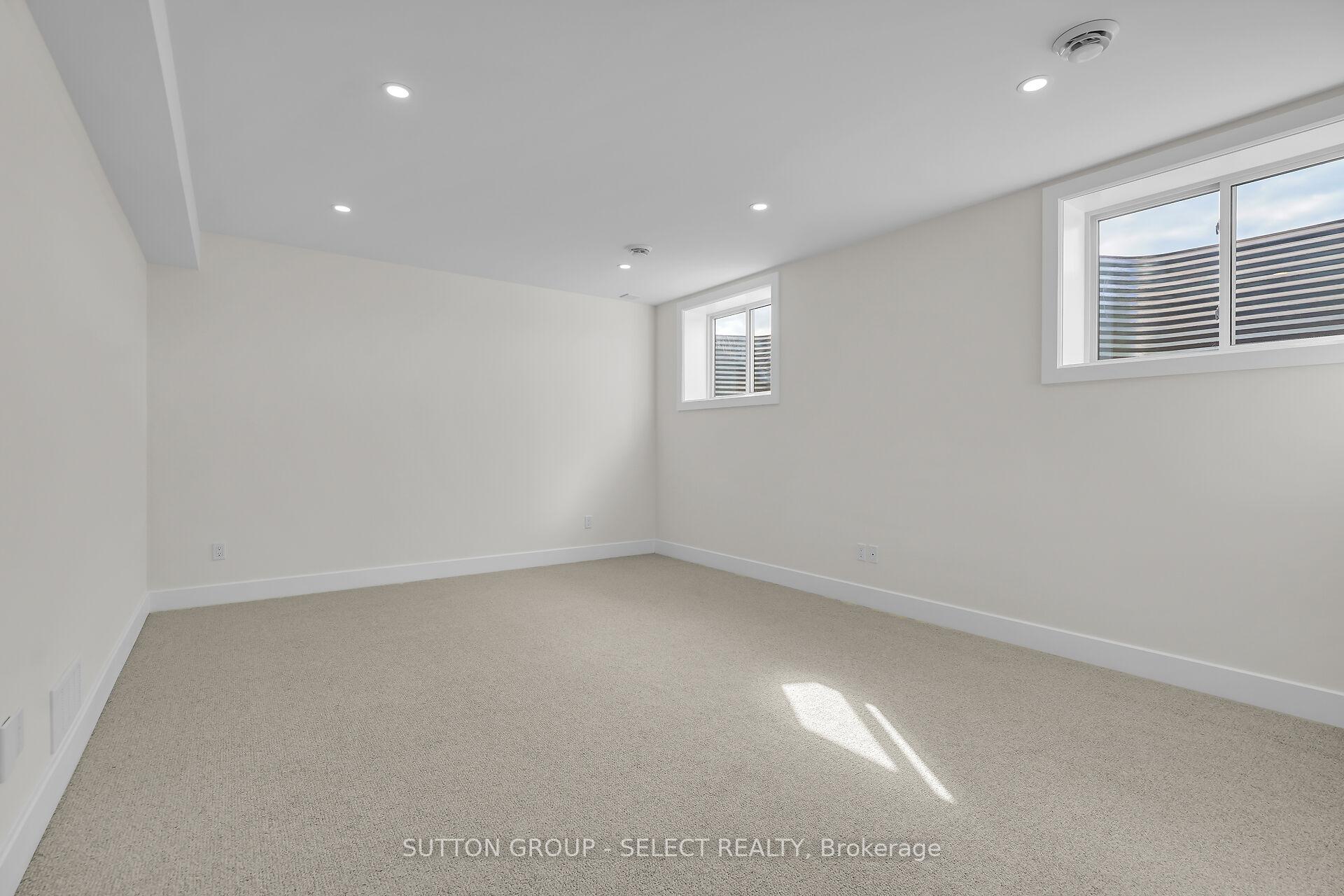 Photo 35 of 58 Briscoe Crescent, Strathroy-Caradoc, NE — HOMEH