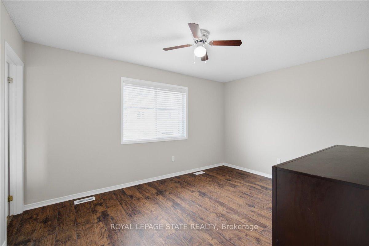 Photo 24 of 40 Whitwell Way, Hamilton, Binbrook — HOMEH