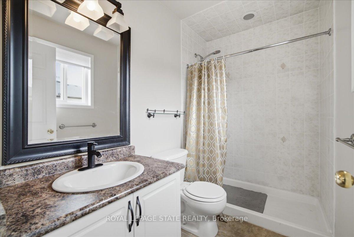 Photo 28 of 40 Whitwell Way, Hamilton, Binbrook — HOMEH