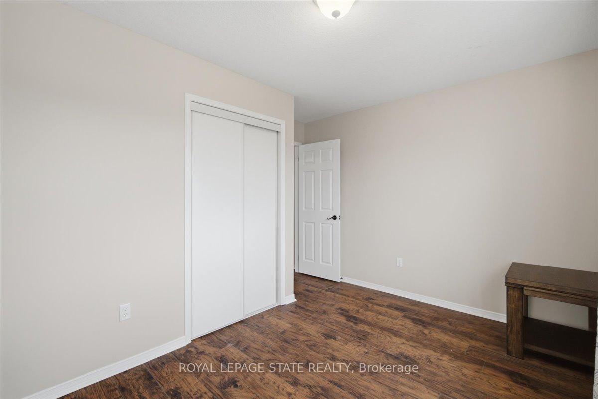 Photo 34 of 40 Whitwell Way, Hamilton, Binbrook — HOMEH