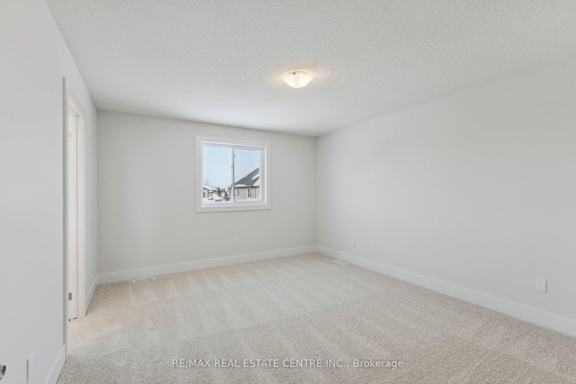 Photo 27 of 123 Maple Street, Mapleton, Drayton — HOMEH