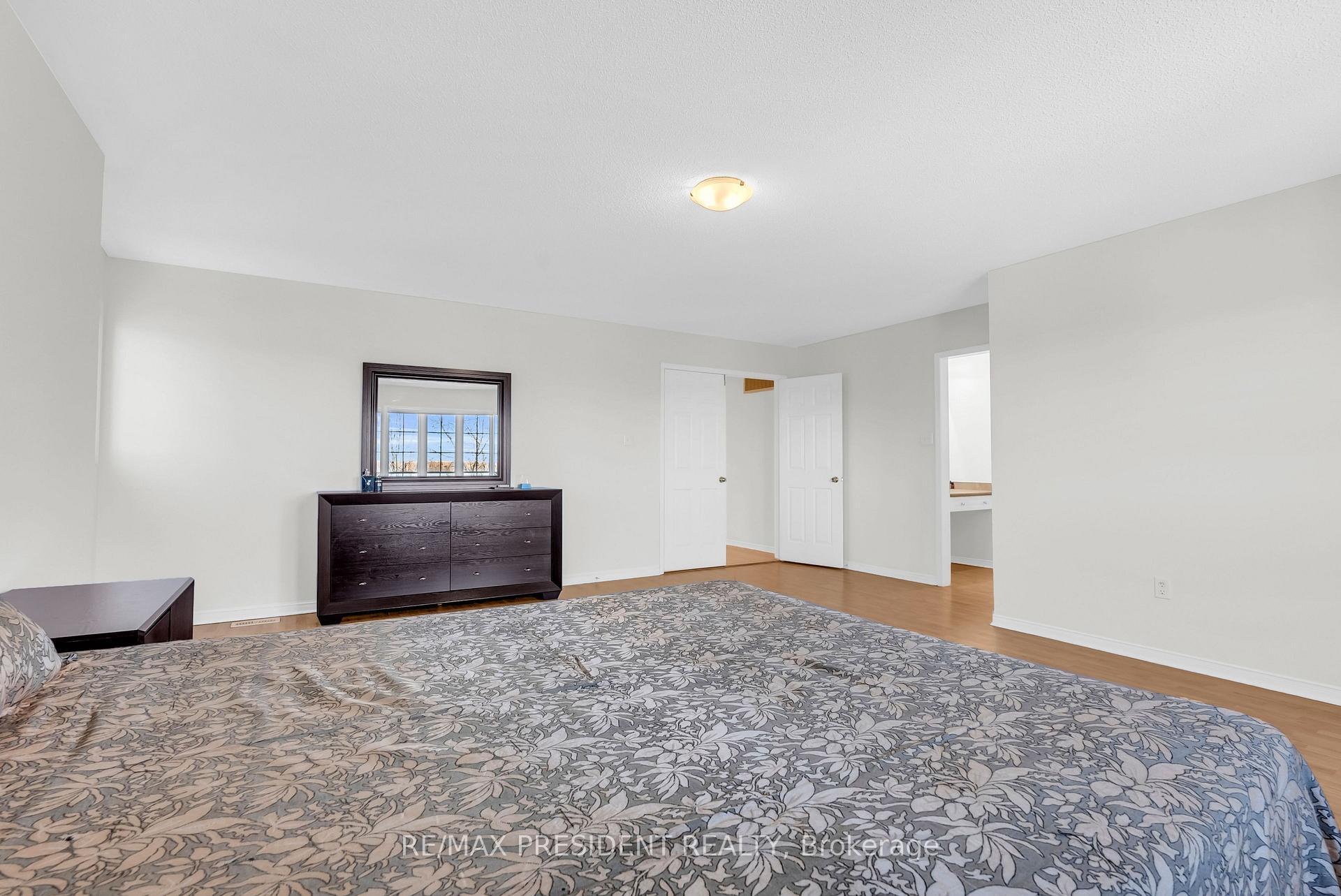 Photo 28 of 1 Crown Victoria Drive, Brampton, Fletcher's Meadow — HOMEH
