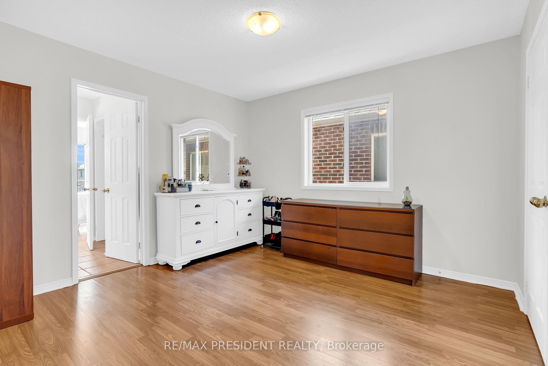 Photo 41 of 1 Crown Victoria Drive, Brampton, Fletcher's Meadow — HOMEH
