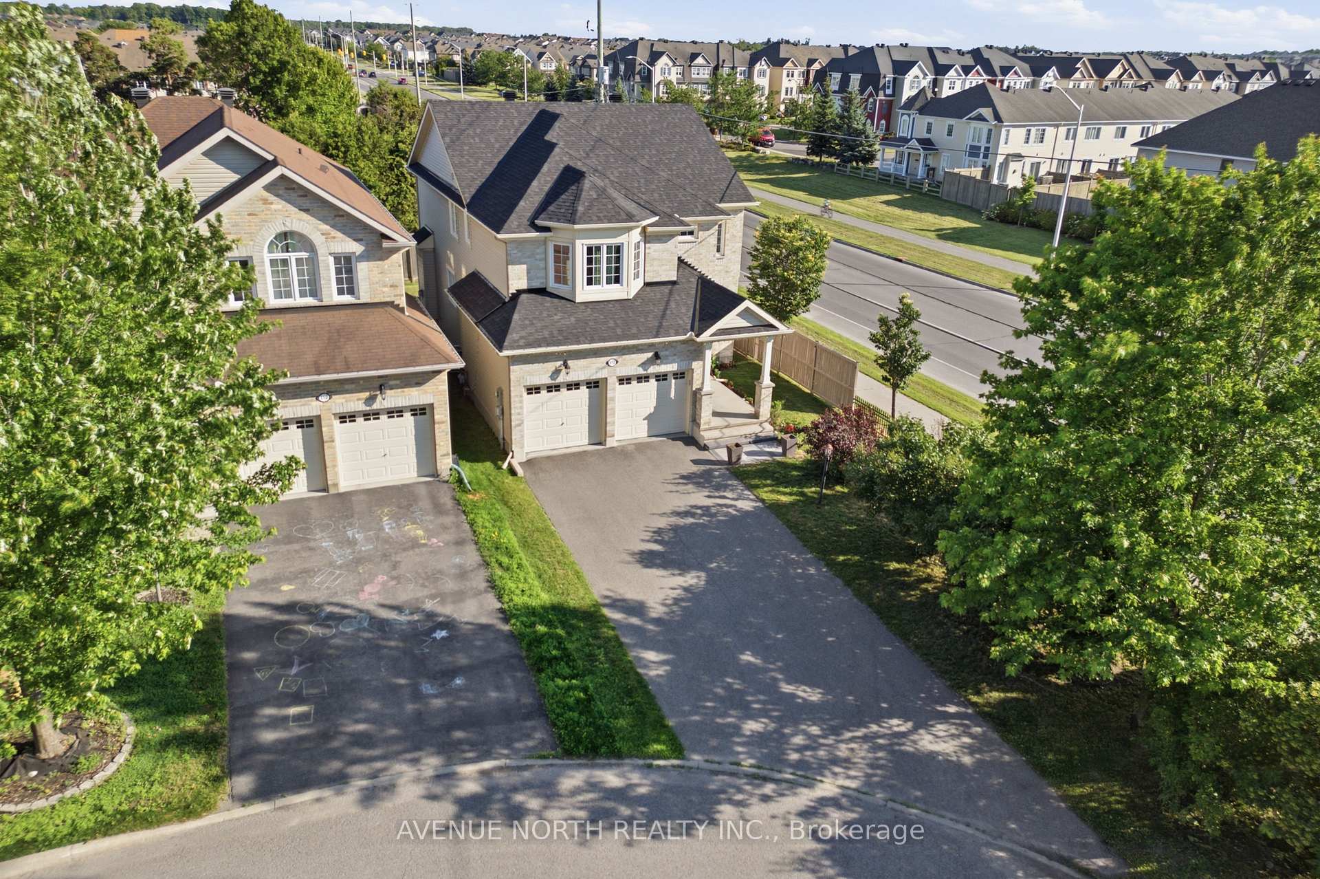 Photo 4 of 112 Sunita Crescent, Ottawa, Barrhaven - Stonebridge — HOMEH