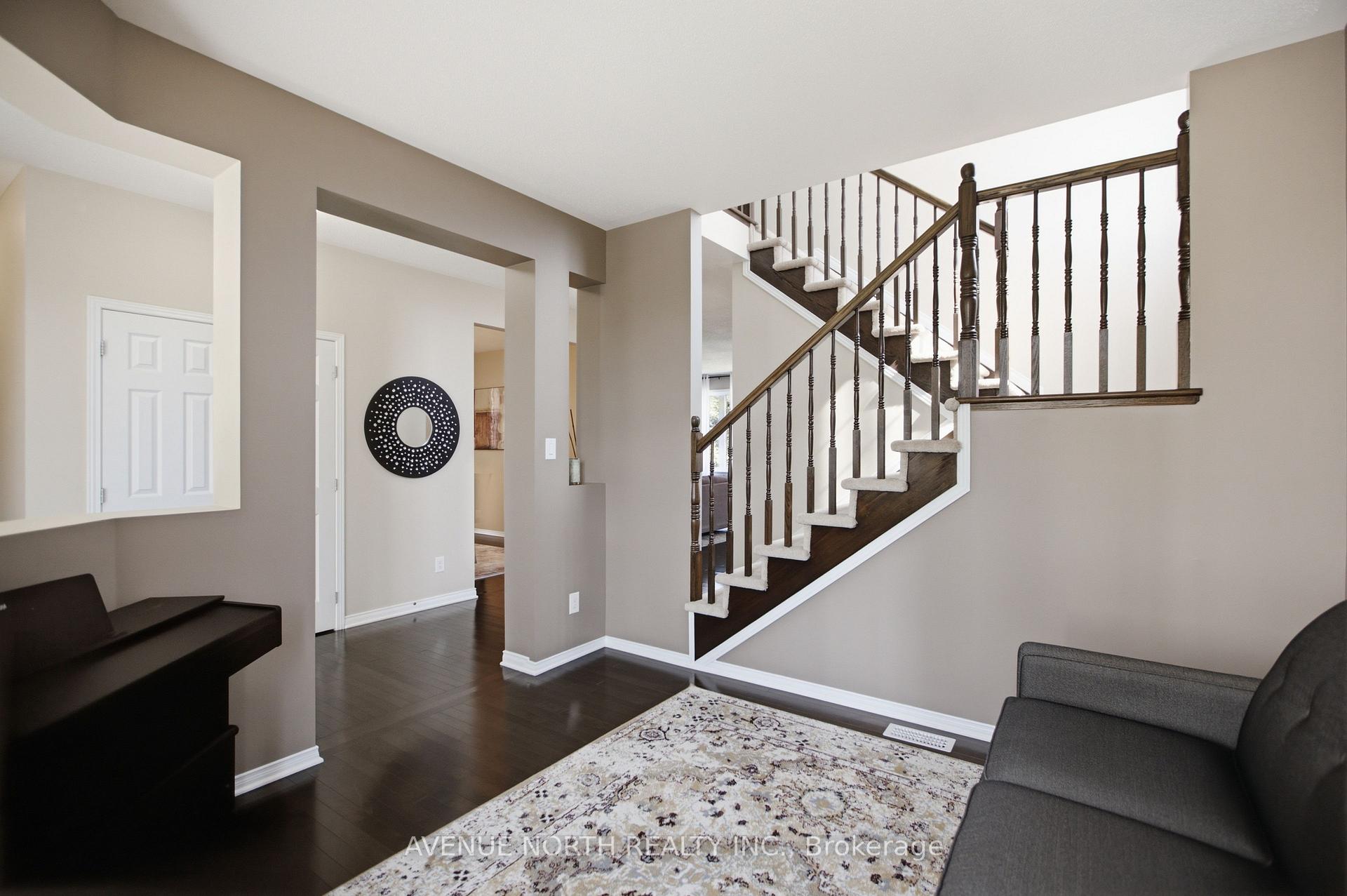 Photo 9 of 112 Sunita Crescent, Ottawa, Barrhaven - Stonebridge — HOMEH
