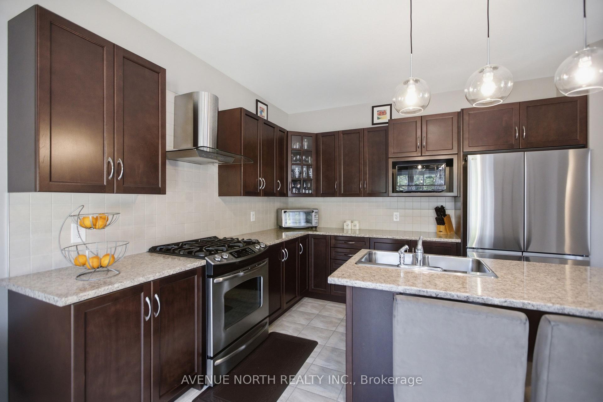 Photo 16 of 112 Sunita Crescent, Ottawa, Barrhaven - Stonebridge — HOMEH