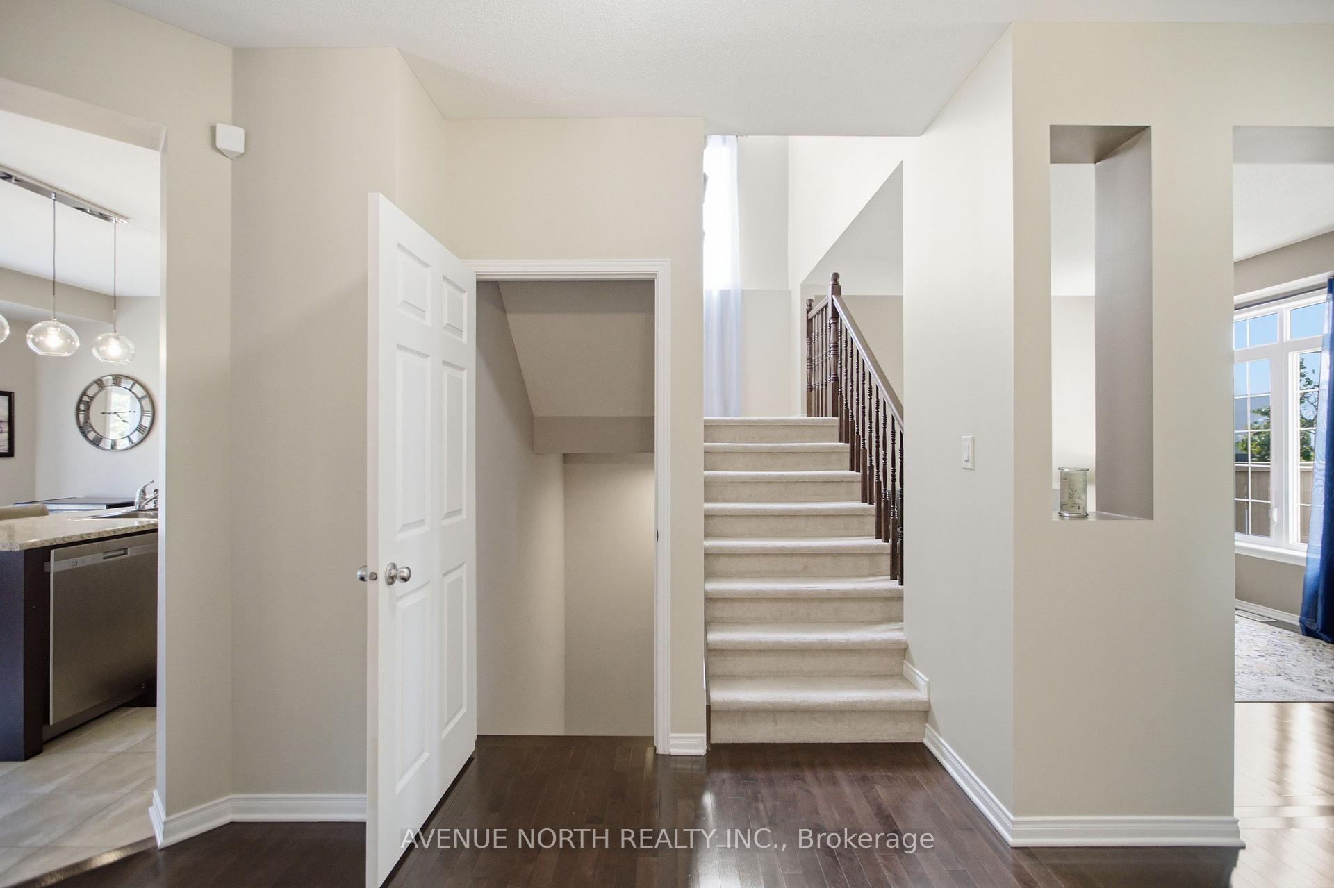 Photo 21 of 112 Sunita Crescent, Ottawa, Barrhaven - Stonebridge — HOMEH