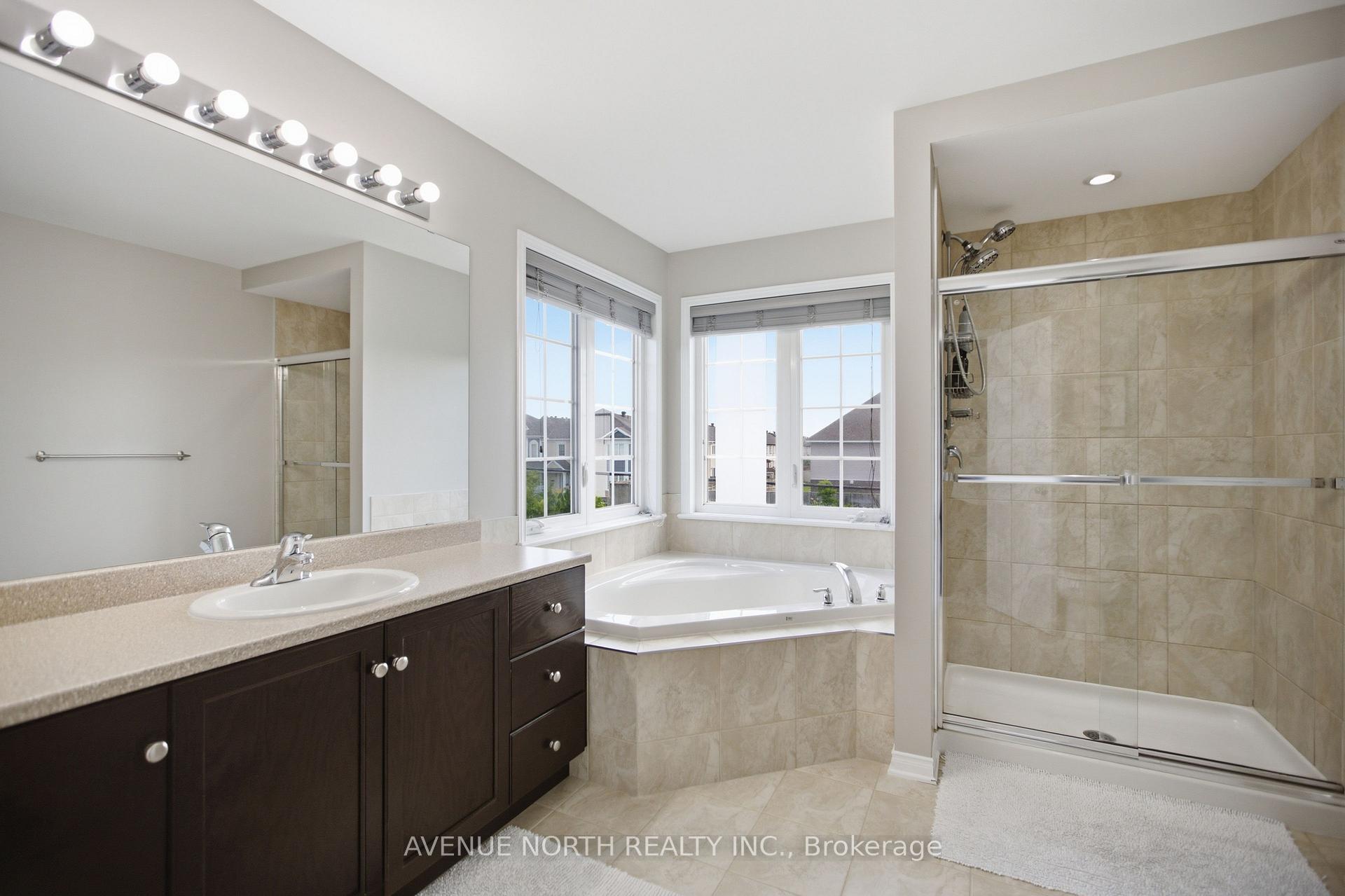 Photo 25 of 112 Sunita Crescent, Ottawa, Barrhaven - Stonebridge — HOMEH