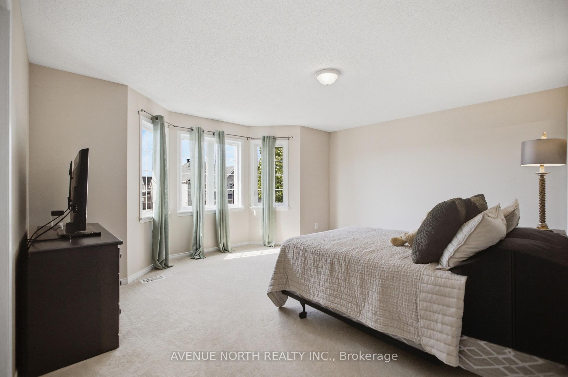 Photo 31 of 112 Sunita Crescent, Ottawa, Barrhaven - Stonebridge — HOMEH
