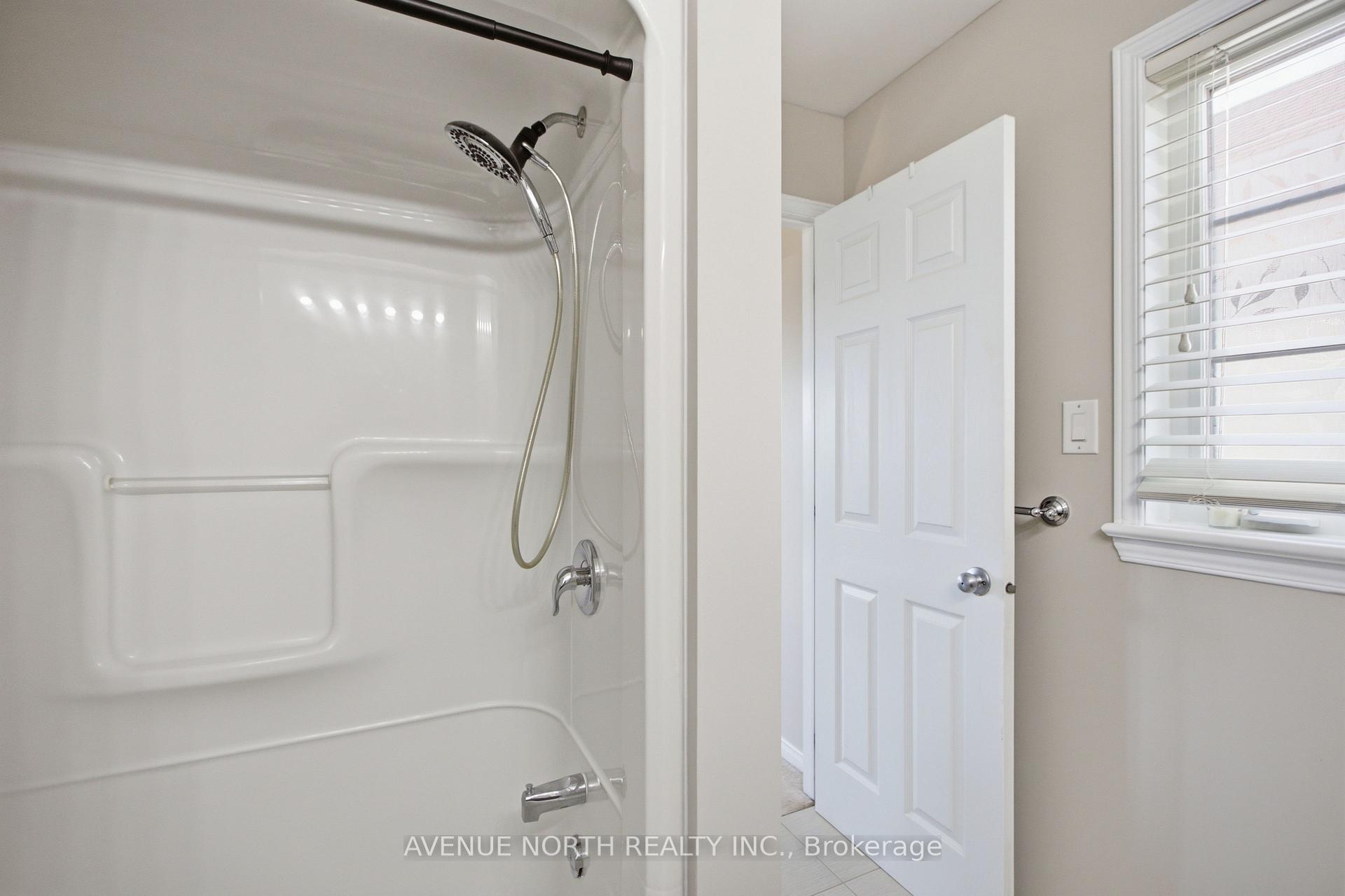 Photo 34 of 112 Sunita Crescent, Ottawa, Barrhaven - Stonebridge — HOMEH