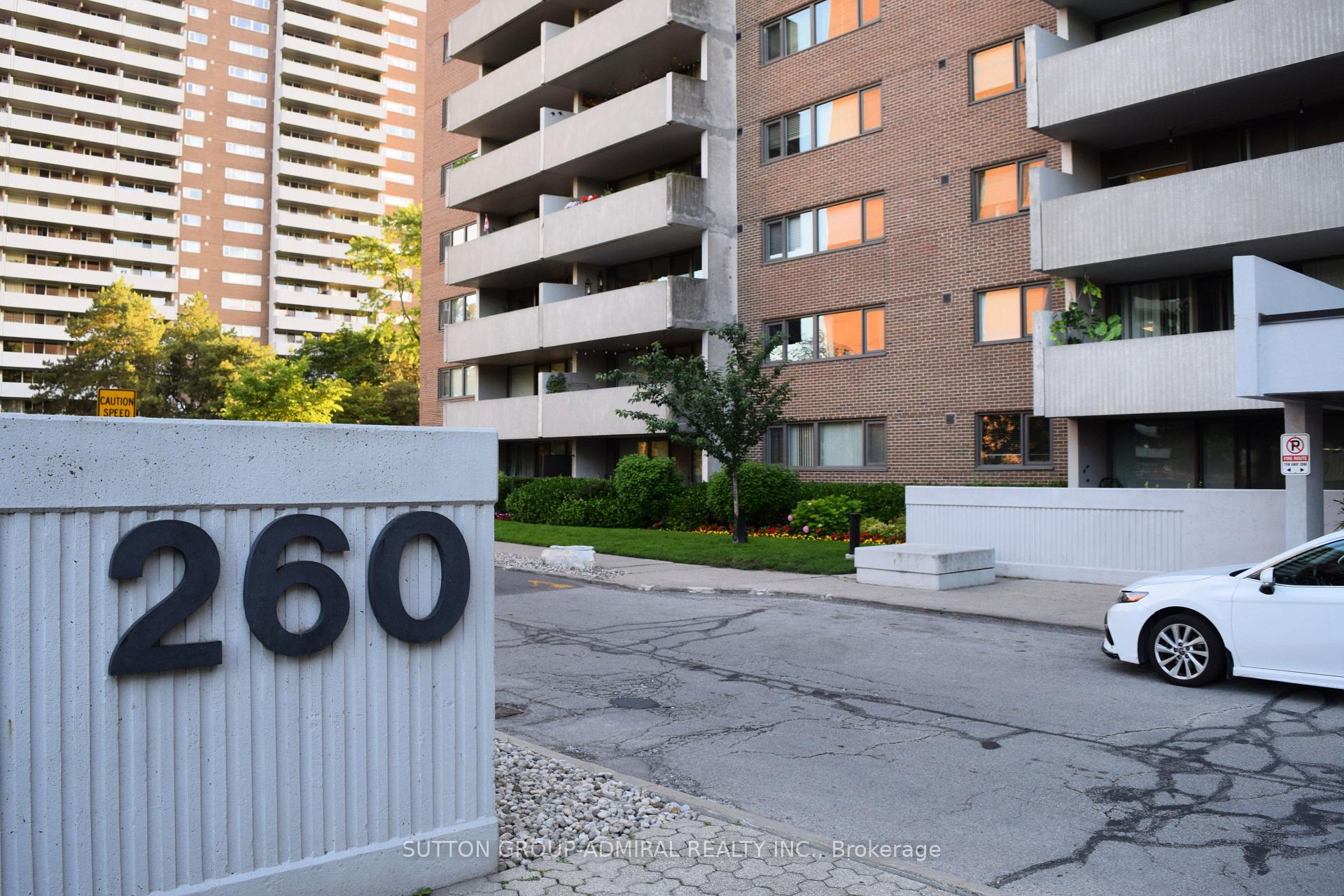 Photo 1 of Unit 804, 260 Scarlett Road, Toronto, Rockcliffe-Smythe — HOMEH