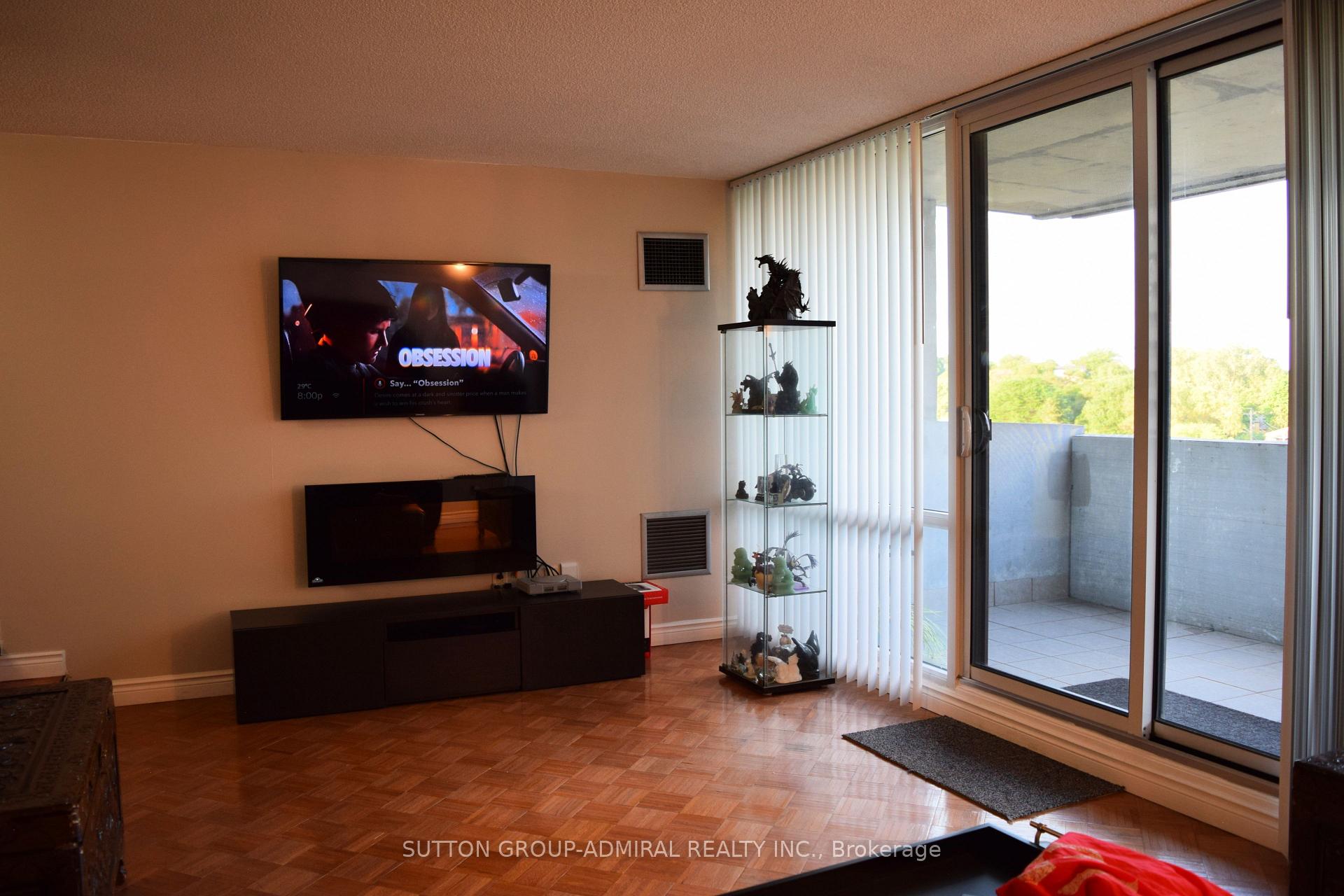 Photo 20 of Unit 804, 260 Scarlett Road, Toronto, Rockcliffe-Smythe — HOMEH
