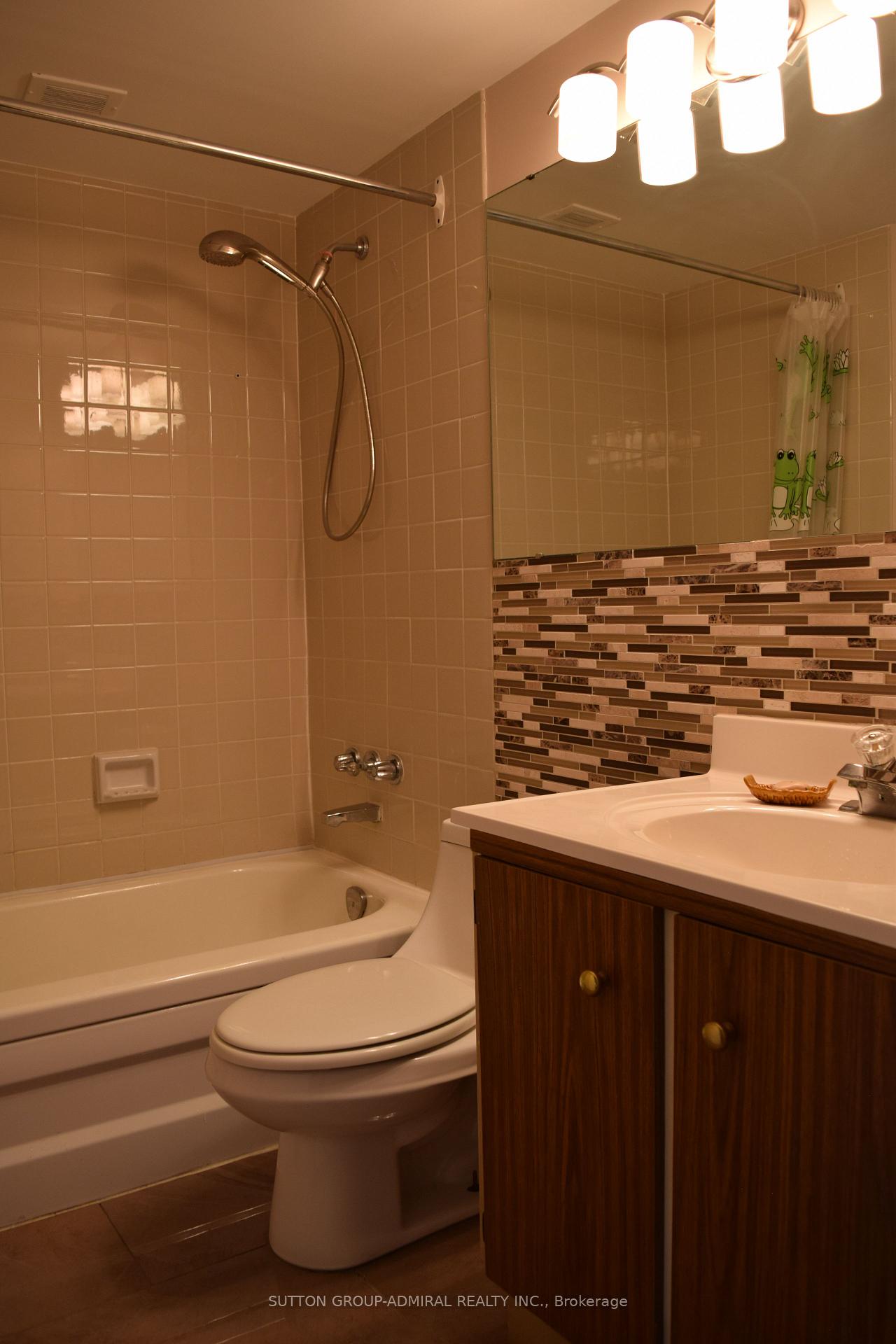 Photo 24 of Unit 804, 260 Scarlett Road, Toronto, Rockcliffe-Smythe — HOMEH