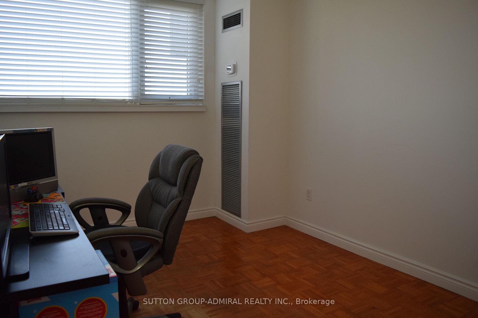 Photo 26 of Unit 804, 260 Scarlett Road, Toronto, Rockcliffe-Smythe — HOMEH