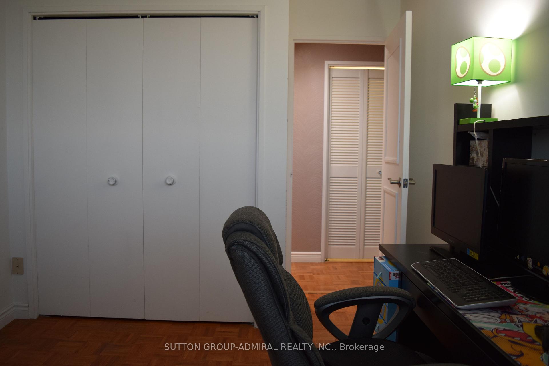 Photo 27 of Unit 804, 260 Scarlett Road, Toronto, Rockcliffe-Smythe — HOMEH