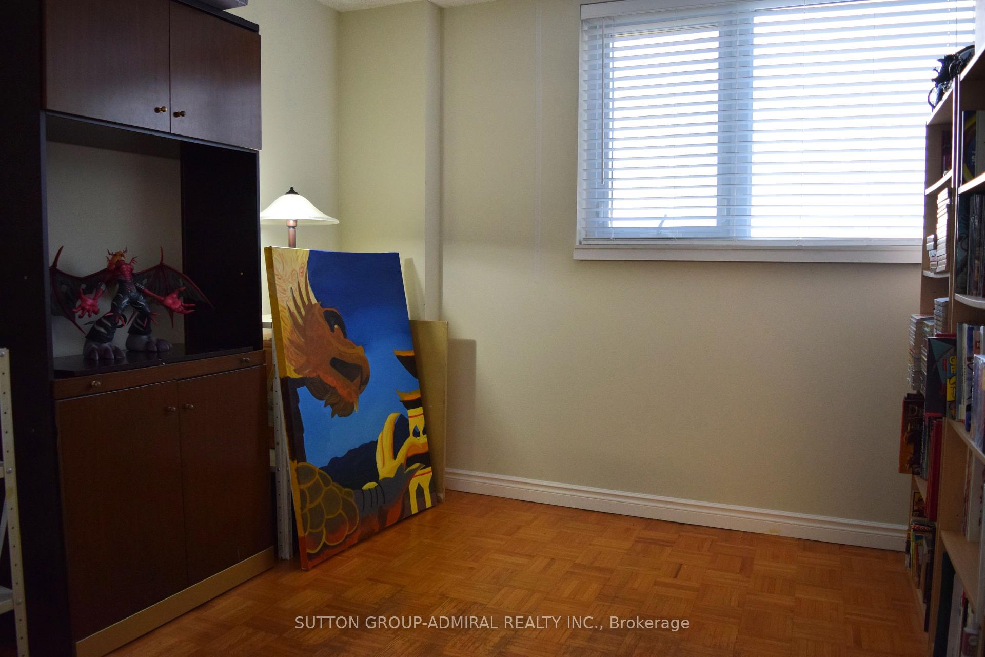 Photo 28 of Unit 804, 260 Scarlett Road, Toronto, Rockcliffe-Smythe — HOMEH