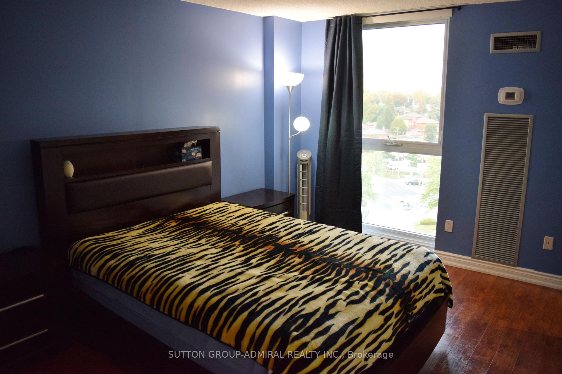 Photo 33 of Unit 804, 260 Scarlett Road, Toronto, Rockcliffe-Smythe — HOMEH
