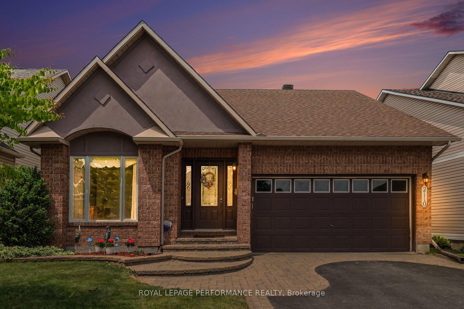 Photo 2 of 2110 Ricardo Street, Ottawa, Avalon East — HOMEH