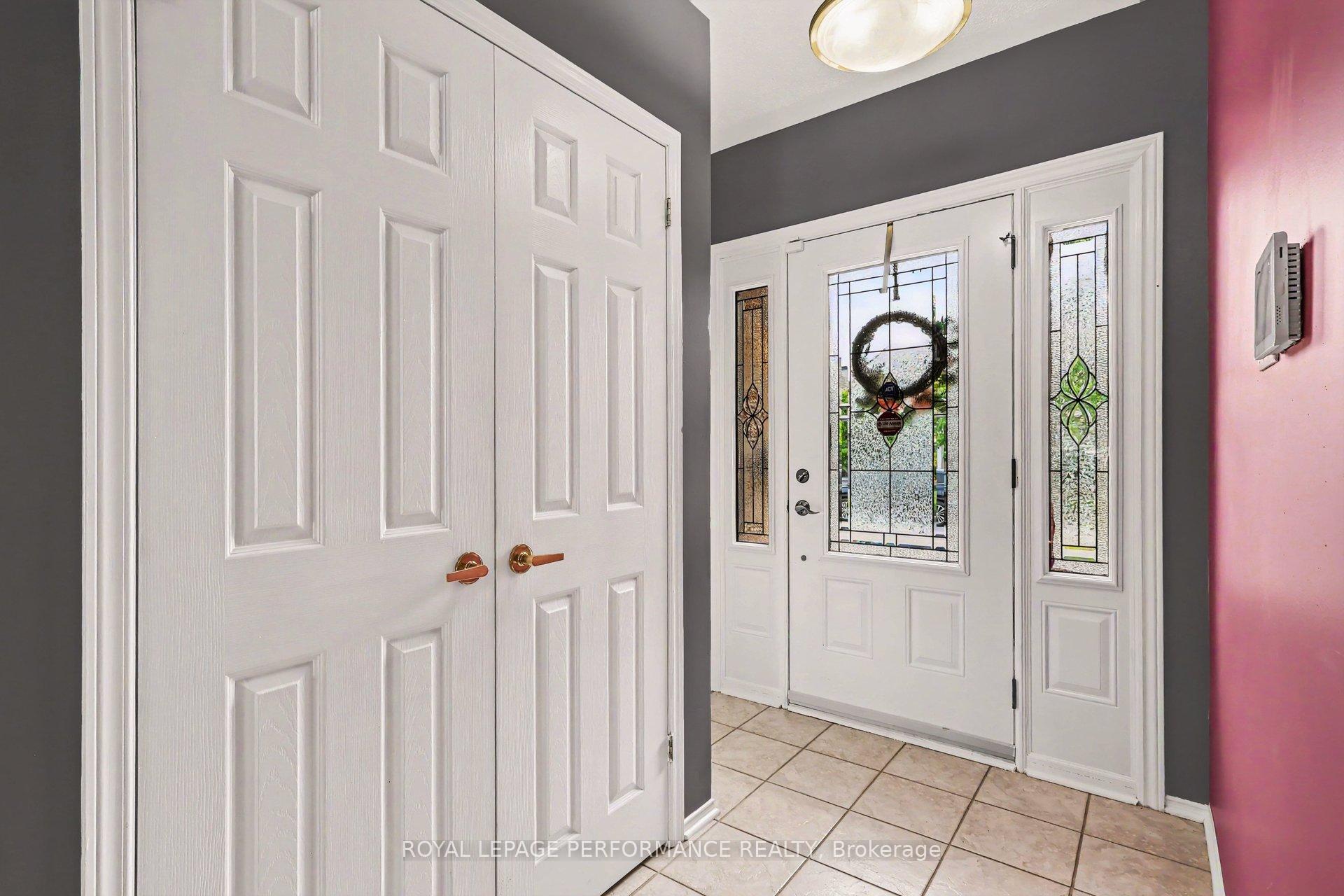 Photo 3 of 2110 Ricardo Street, Ottawa, Avalon East — HOMEH