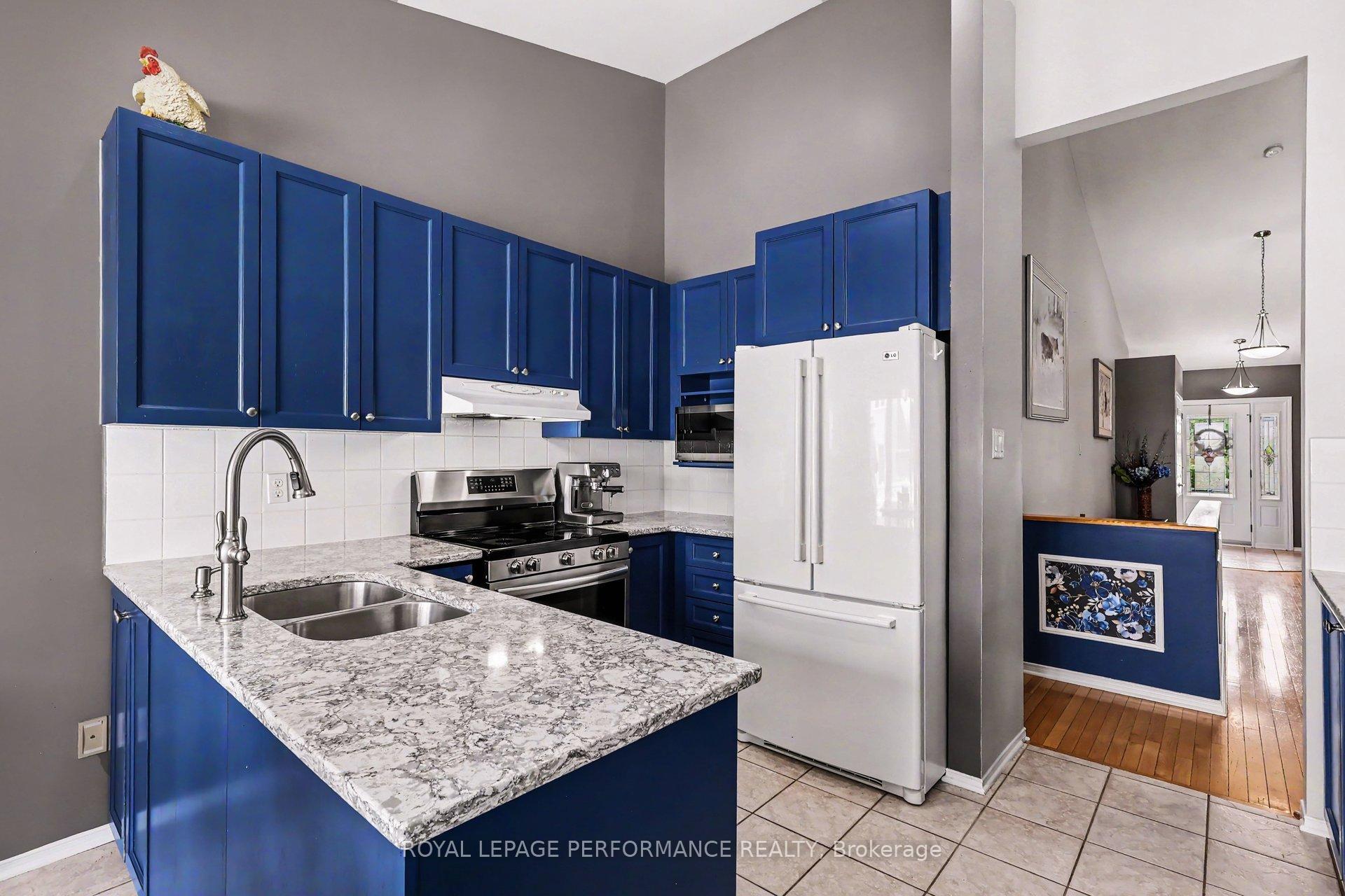 Photo 7 of 2110 Ricardo Street, Ottawa, Avalon East — HOMEH