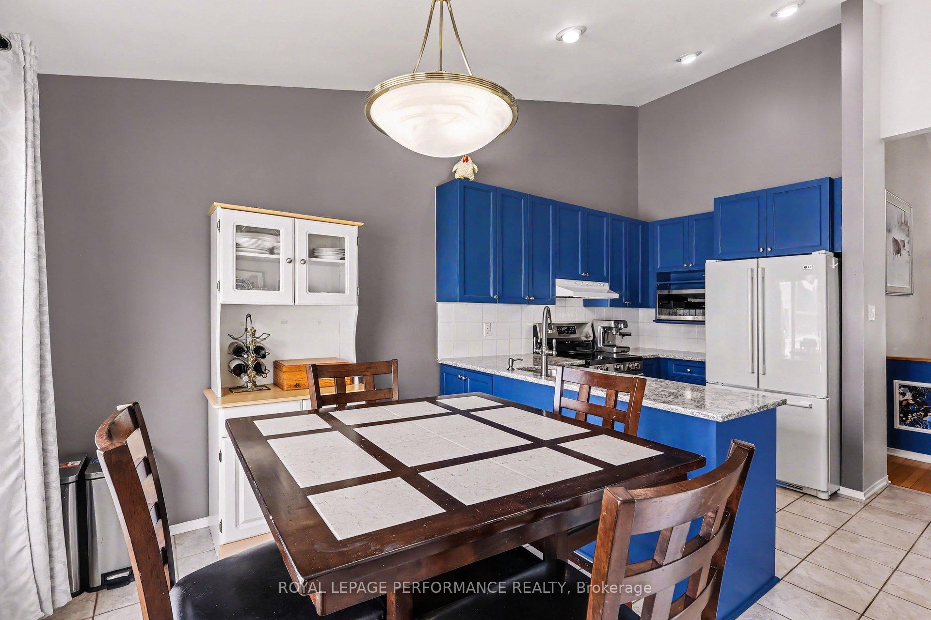 Photo 9 of 2110 Ricardo Street, Ottawa, Avalon East — HOMEH